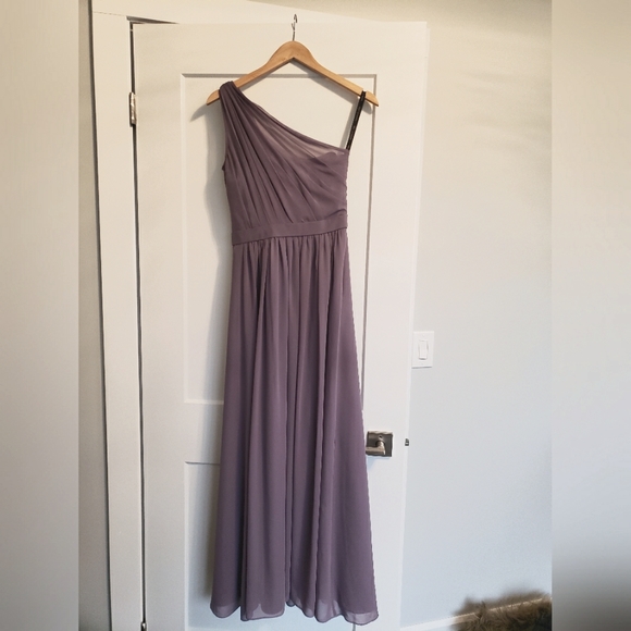 Lavender one sleeve bridesmaids dress, bill levkoff size 4 - Picture 2 of 4